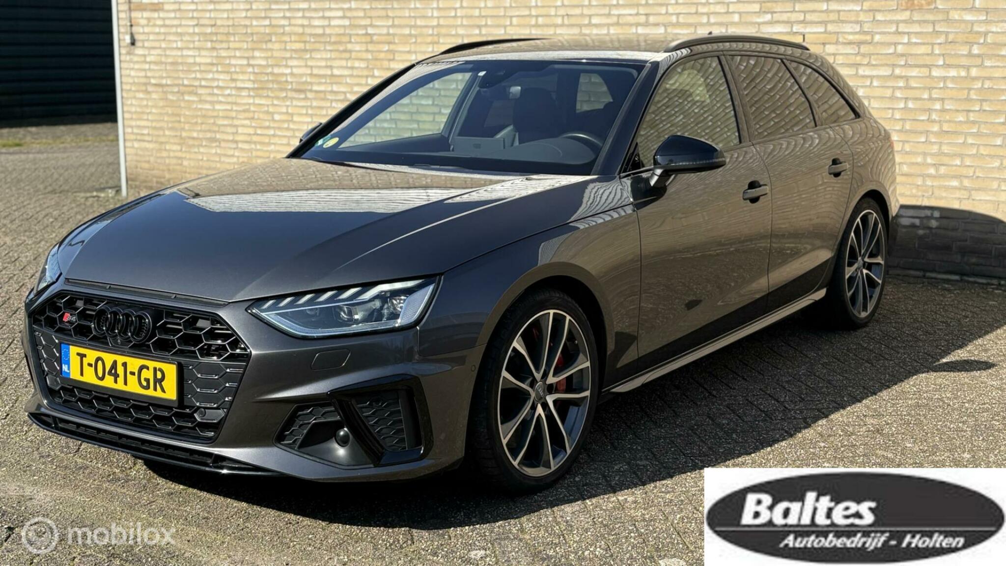 Audi-S4-2